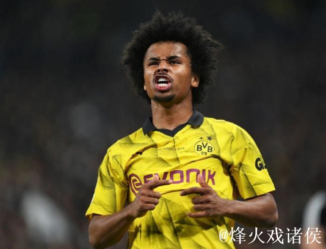 那不勒斯嫌加纳乔太贵 求购多特边锋阿德耶米